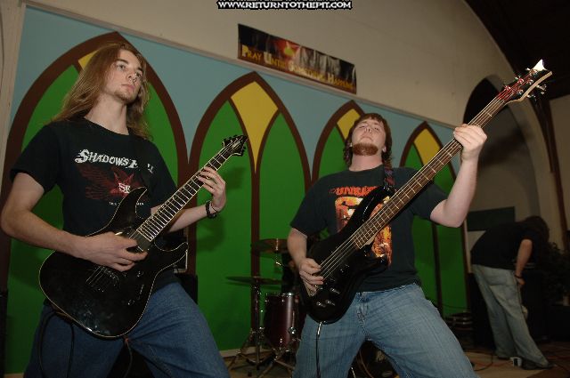 [absence of the sun on Apr 22, 2006 at QVCC (Worcester, MA)]