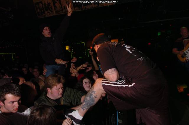 [all out war on Nov 25, 2005 at Toad's Place (New Haven, CT)]