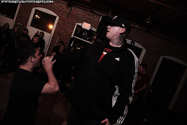 [apes of wrath on Feb 19, 2012 at Waterfront Tavern (Holyoke, MA)]