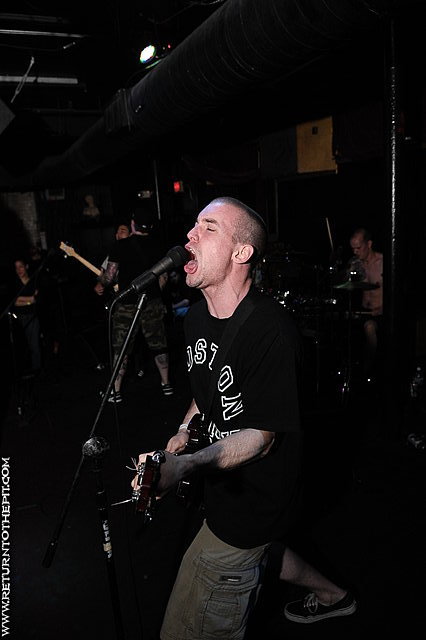 [back of tha neck on May 10, 2009 at Club Hell (Providence, RI)]