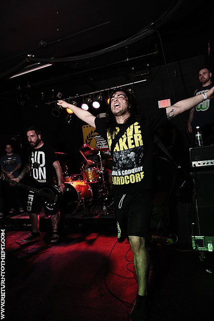 [no bragging rights on Apr 20, 2012 at the Palladium - Mainstage (Worcester, MA)]