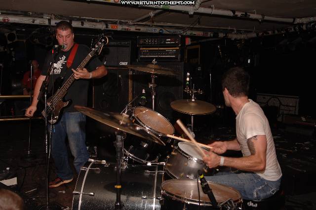 [big business on Jul 24, 2005 at Middle East (Cambridge, Ma)]