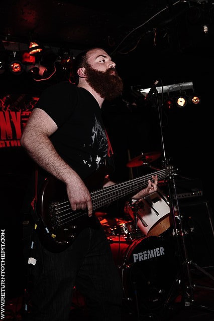 [black mass on May 31, 2009 at Dover Brick House (Dover, NH)]