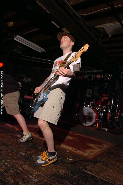 [blacklisted on Mar 16, 2006 at the Living Room (Providence, RI)]