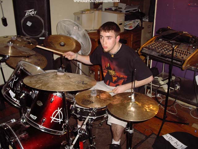 [bleed the following on Jan 9, 2003 at Sugar Shack (Lowell, Ma)]