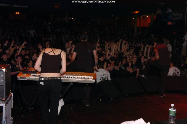 [bleeding through on Apr 23, 2005 at the Palladium - main stage (Worcester, Ma)]
