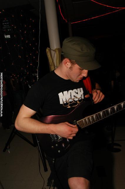 [brother o face on Mar 26, 2004 at The Underground (Dover, NH)]