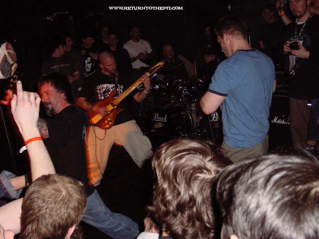 [burnt by the sun on Apr 6, 2002 at The Palladium (Worcester, MA)]