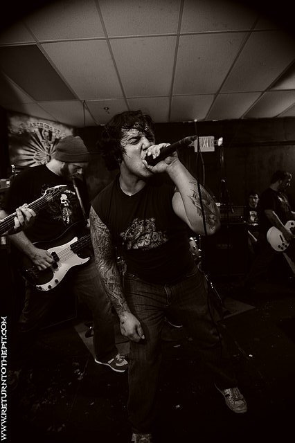 [cant stand losing on Oct 21, 2008 at Anchors Up (Havrhill, MA)]