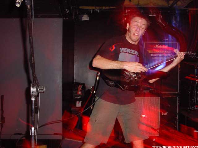 [cephalic carnage on Sep 14, 2002 at Club 125 (Bradford, Ma)]