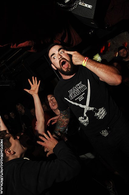 [colin of arabia on Oct 14, 2007 at Club Hell (Providence, RI)]