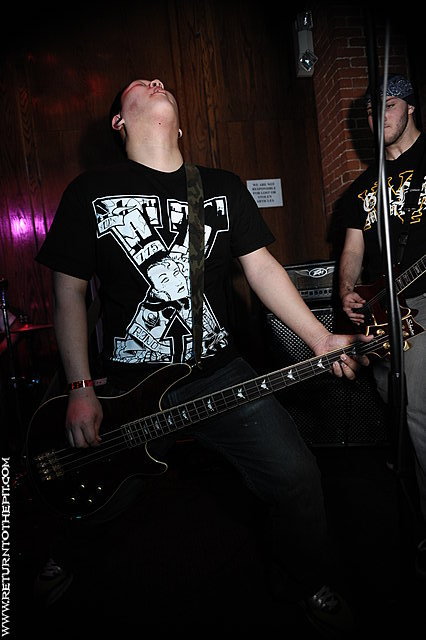 [conqueror on Apr 17, 2009 at Chasers - Thirdstage (Worcester, MA)]