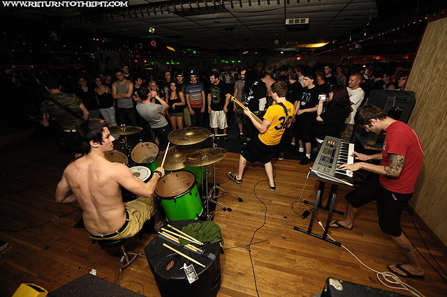 [dance club massacre on Jul 1, 2008 at Rocko's (Manchester, NH)]