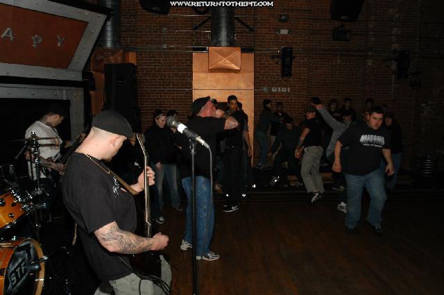 [death before dishonor on Dec 31, 2003 at Club Therapy (Olnyville, RI)]