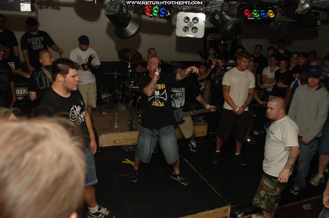[death before dishonor on Aug 18, 2006 at Tiger's Den (Brockton, Ma)]