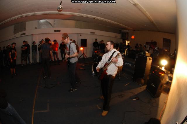 [dying for it on Jan 28, 2005 at All About Records (Taunton, Ma)]
