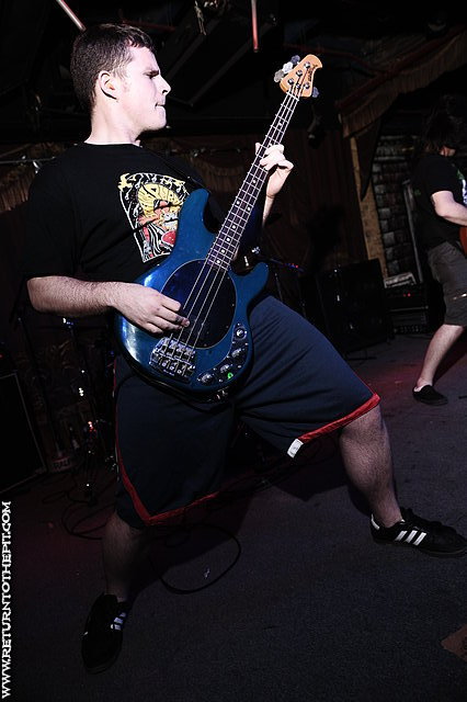 [dysentery on May 20, 2010 at Ralph's (Worcester, MA)]