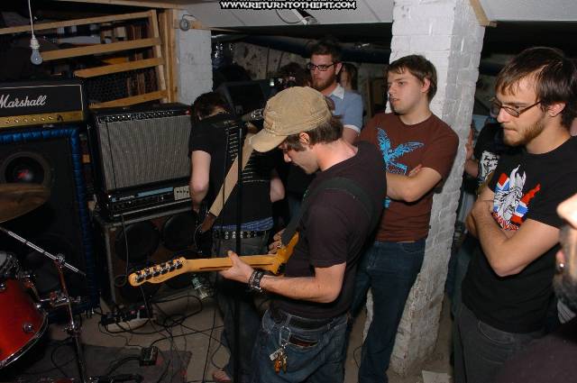 [elder moose on Apr 20, 2005 at the Library (Allston, Ma)]