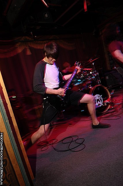 [flying at hendon on Jun 4, 2009 at Ralph's (Worcester, MA)]