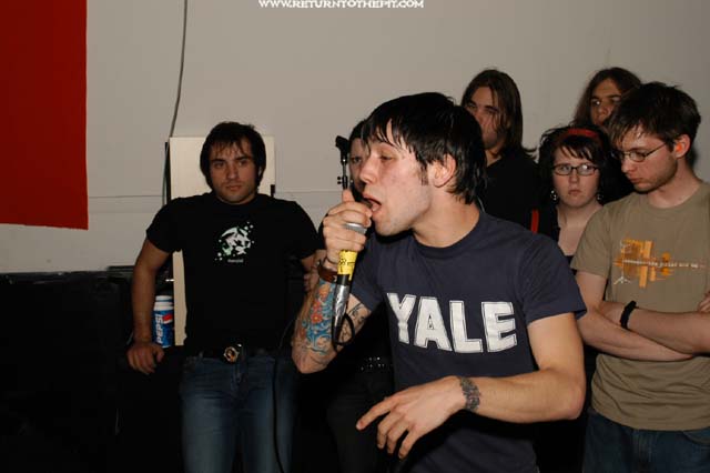 [for.her.i.can.be.a.hero on May 10, 2003 at the Pogo Club (Norwich, CT)]