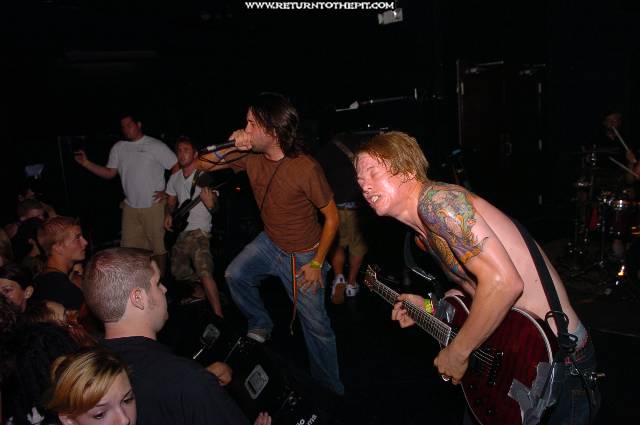 [from a second story window on Jul 26, 2005 at the Palladium (Worcester, Ma)]