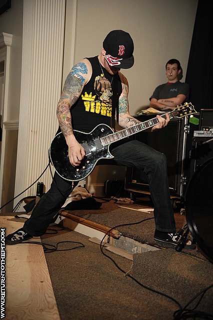 [ghost town fury on May 2, 2008 at Mercy House (Amherst, MA)]