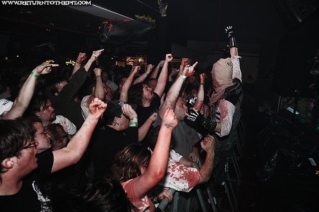 [ghoul on Apr 27, 2012 at Wally's Pub (Hampton, NH)]