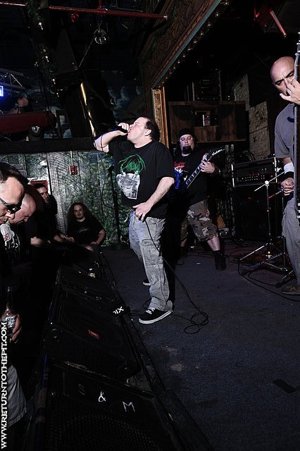 [goreality on May 20, 2010 at Ralph's (Worcester, MA)]