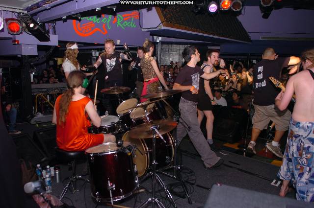 [gronibard on May 28, 2005 at the House of Rock (White Marsh, MD)]