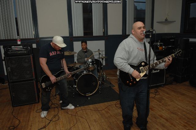 [hammer bro cover band on Oct 22, 2006 at Legion Hall #3 (Nashua, NH)]