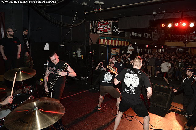 [harms way on Apr 19, 2014 at the Palladium - Secondstage (Worcester, MA)]