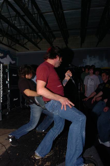[haste the day on Apr 28, 2005 at Club Drifter's (Nashua, NH)]