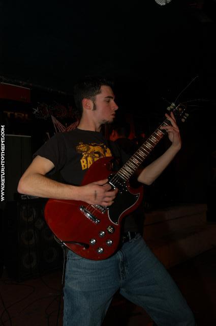 [in dire need on Mar 14, 2004 at Fat Cat's (Springfield, MA)]