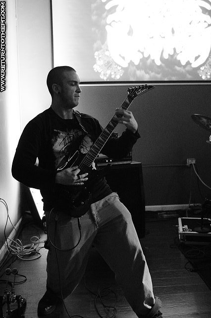 [iniquitous deeds on Jan 6, 2016 at The Wreck Room (Peterborough, NH)]
