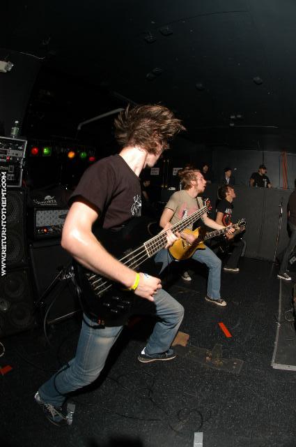 [it dies today on Sep 17, 2004 at the Palladium - Second Stage (Worcester, Ma)]