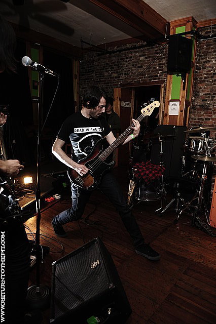 [meek is murder on May 6, 2012 at The Limelight Lounge (Haverhill, MA)]