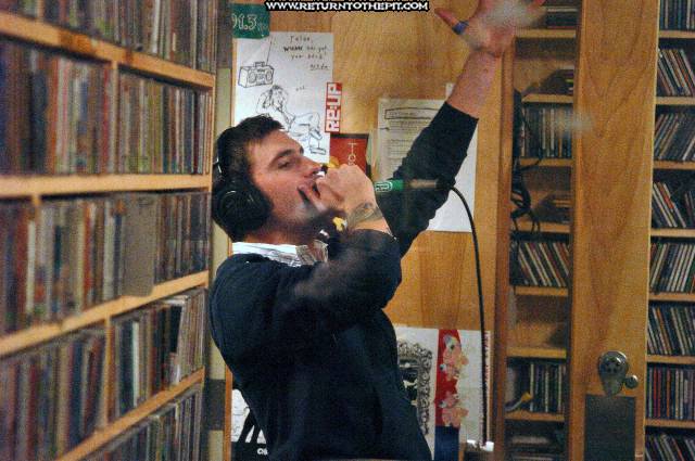 [mercury switch on Apr 25, 2005 at Live in the WUNH Studios (Durham, NH)]