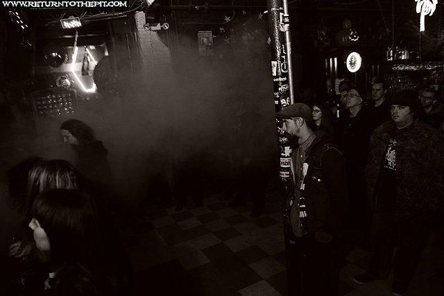 [monarque on Dec 10, 2011 at Ralph's (Worcester, MA)]