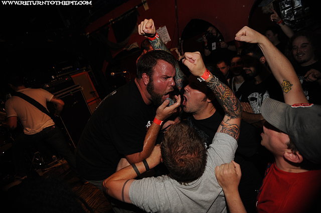 [motherboar on Aug 6, 2008 at Middle East (Cambridge, Ma)]