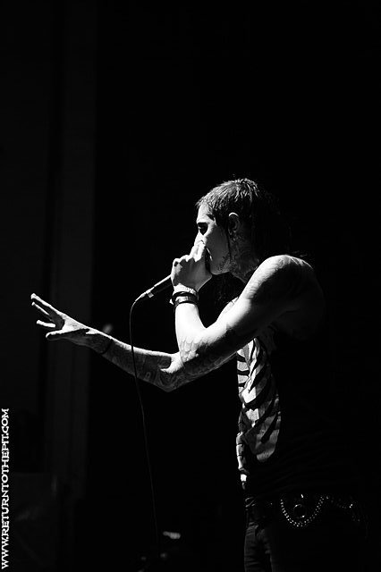 [motionless in white on Oct 16, 2010 at the Palladium (Worcester, MA)]