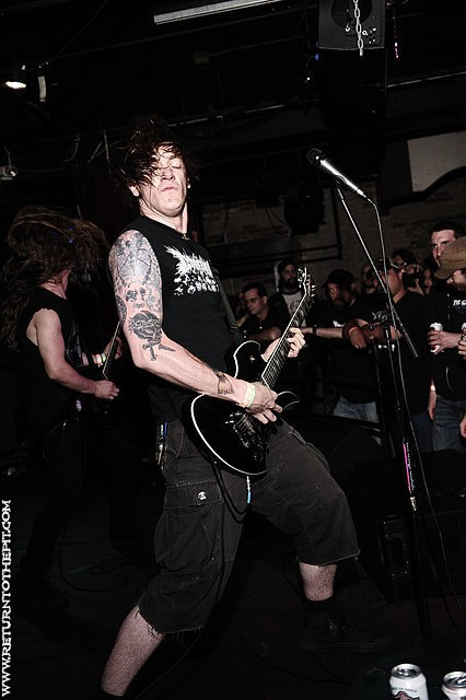 [nachtmystium on Jun 13, 2010 at Club Hell (Providence, RI)]