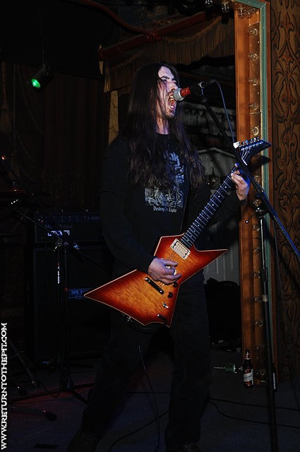 [noosebomb on Dec 20, 2007 at Ralph's Chadwick Square Rock Club (Worcester, MA)]