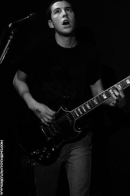 [nothing but enemies on Apr 22, 2008 at O'Briens Pub (Allston, MA)]