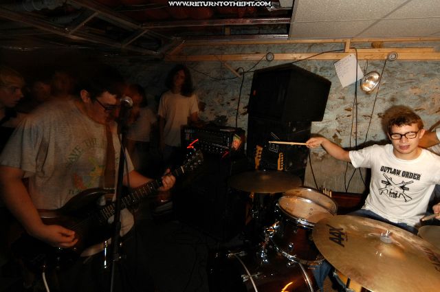 [red beard on Aug 11, 2005 at the Library (Allston, Ma)]