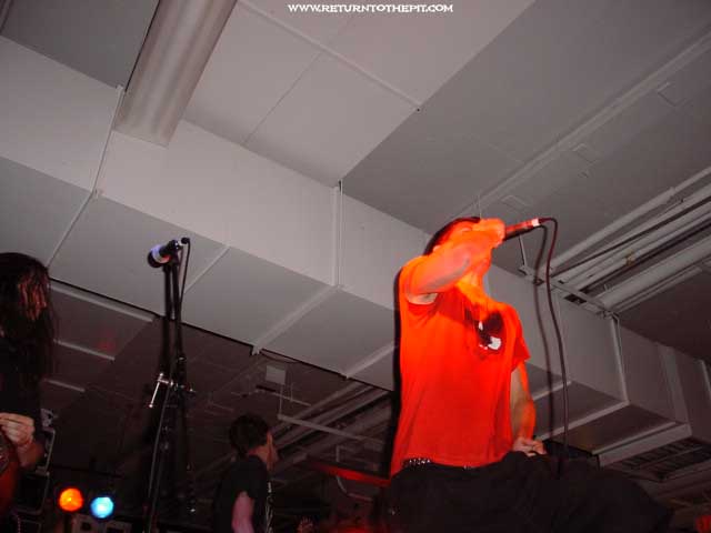 [the red chord on Jul 27, 2002 at Milwaukee Metalfest Day 2 relapse (Milwaukee, WI)]