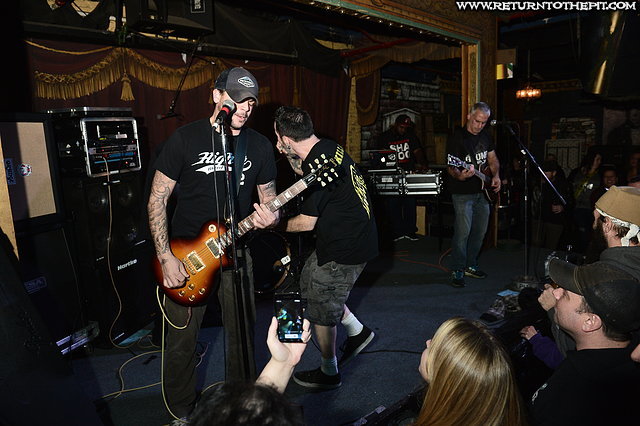 [seven hill psychos on Dec 2, 2016 at Ralph's (Worcester, MA)]