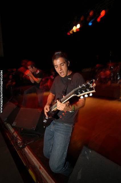 [stretch arm strong on Sep 10, 2005 at the Palladium - mainstage (Worcester, Ma)]