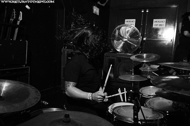 [suicide silence on Sep 26, 2007 at the Palladium (Worcester, Ma)]