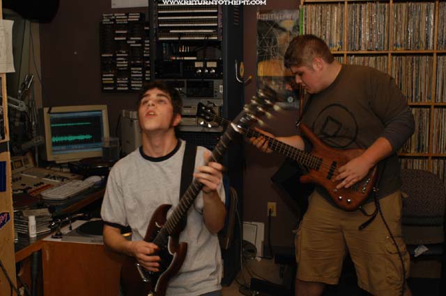 [the auburn system on May 13, 2003 at Live in the WUNH studios (Durham, NH)]