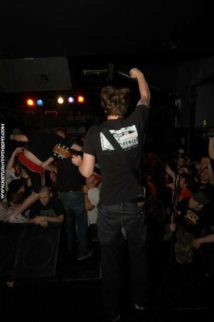 [comeback kid on May 1, 2004 at the Palladium - second stage  (Worcester, MA)]